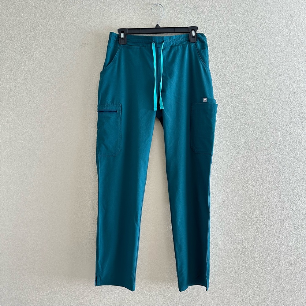 Figs Caribbean Blue Scrub Bottoms